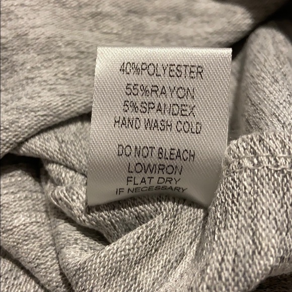 Button Front Top - Picture 6 of 8